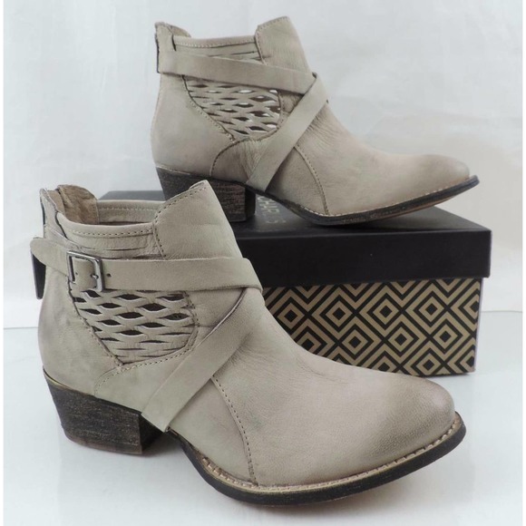 CHARLES by Charles David York Cutout Side Booties Taupe Washed Nubuck - Picture 5 of 8